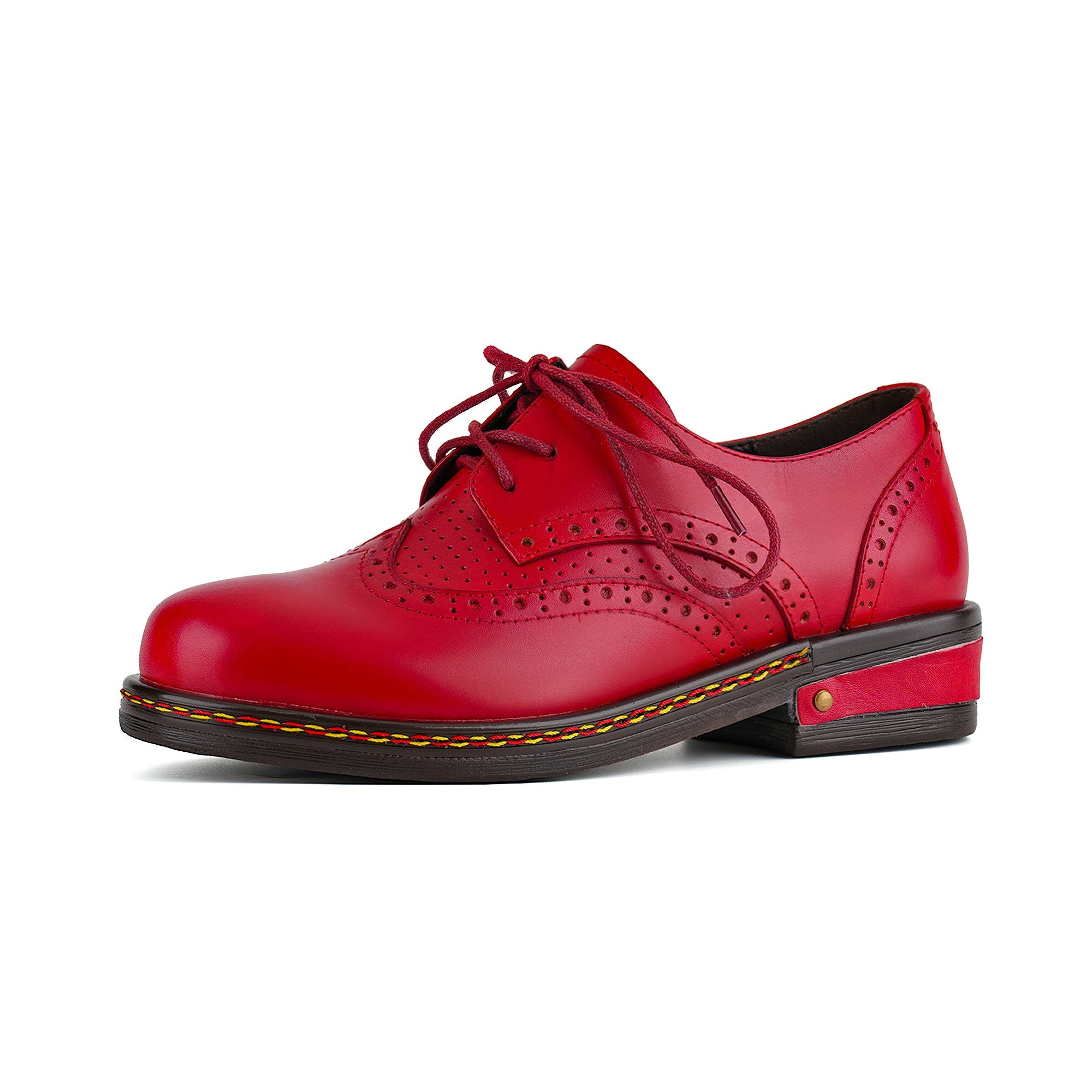 Classic Brogue Leather Lace-Up Flat Shoes