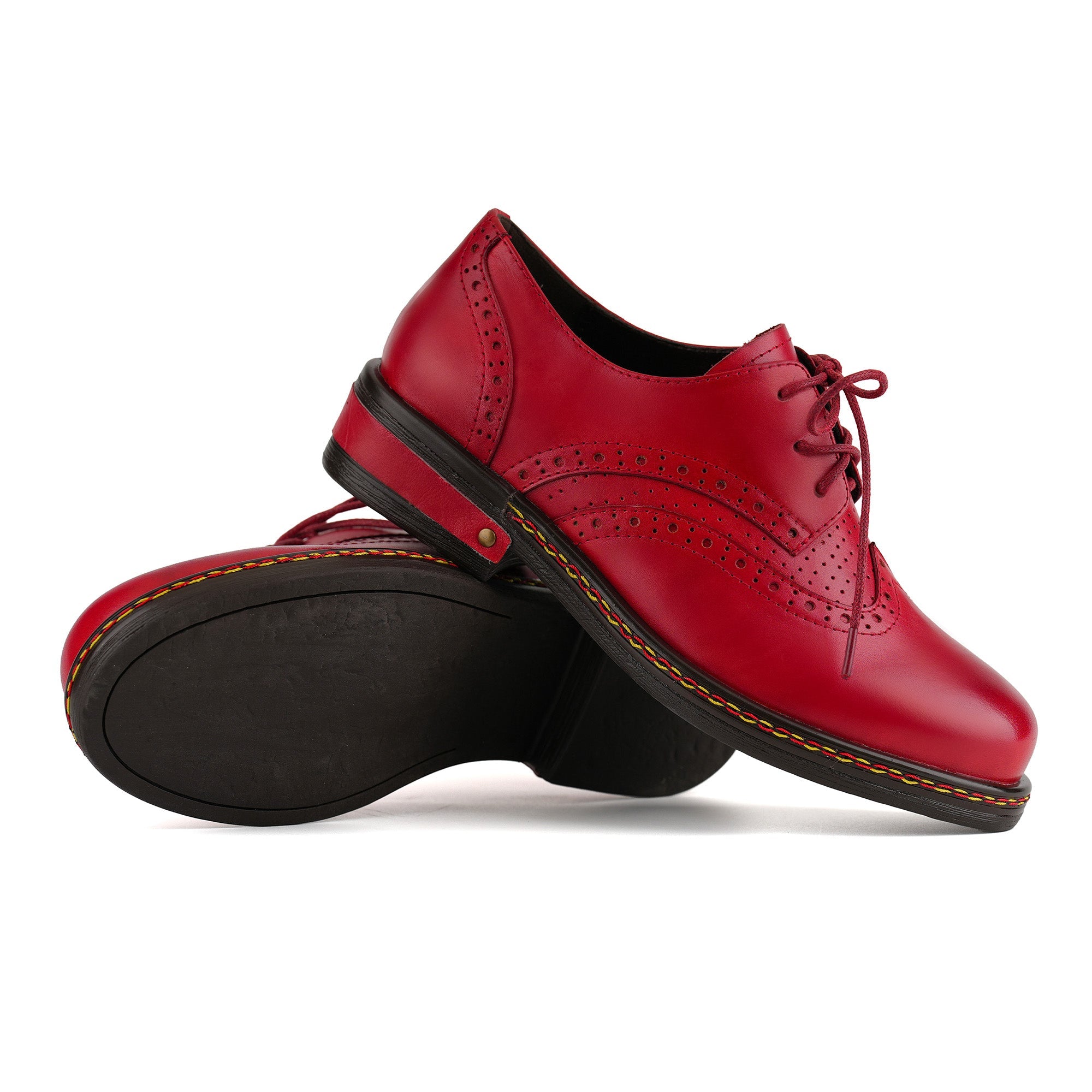 Classic Brogue Leather Lace-Up Flat Shoes