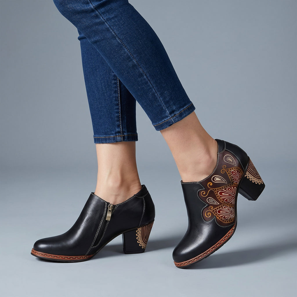 Retro Pattern Leather Zipper Pumps
